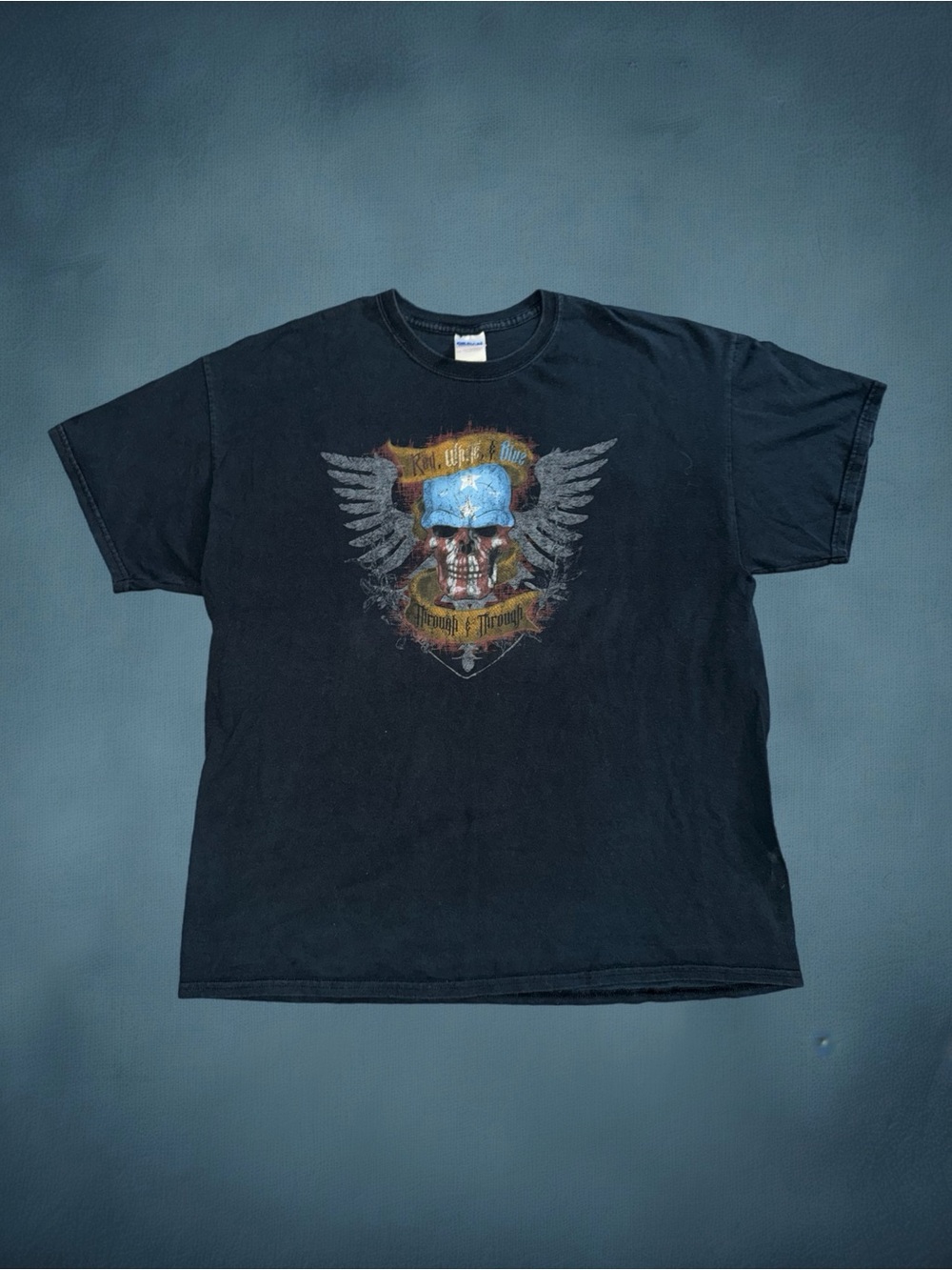 Y2k Gildan heavy cotton mens patriotic skull biker graphic crewneck t-shirt